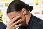 Zlatan Ibrahimovic rompe en llanto durante videollamada con periodista en fase terminal (VIDEO)