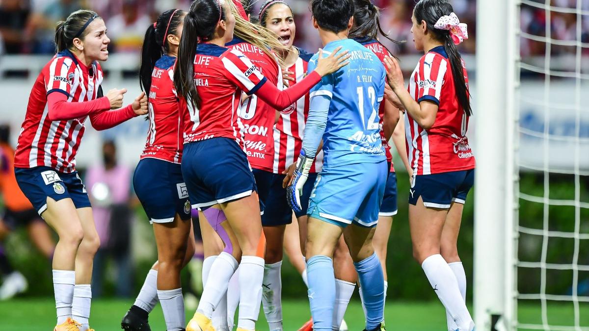 Chivas Femenil | Chivas logró segundo título de la Liga MX gracias a su arquera Blanca Félix.