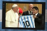 Papa Francisco reconoce a Maradona en el futbol, pero “como hombre fracasó”