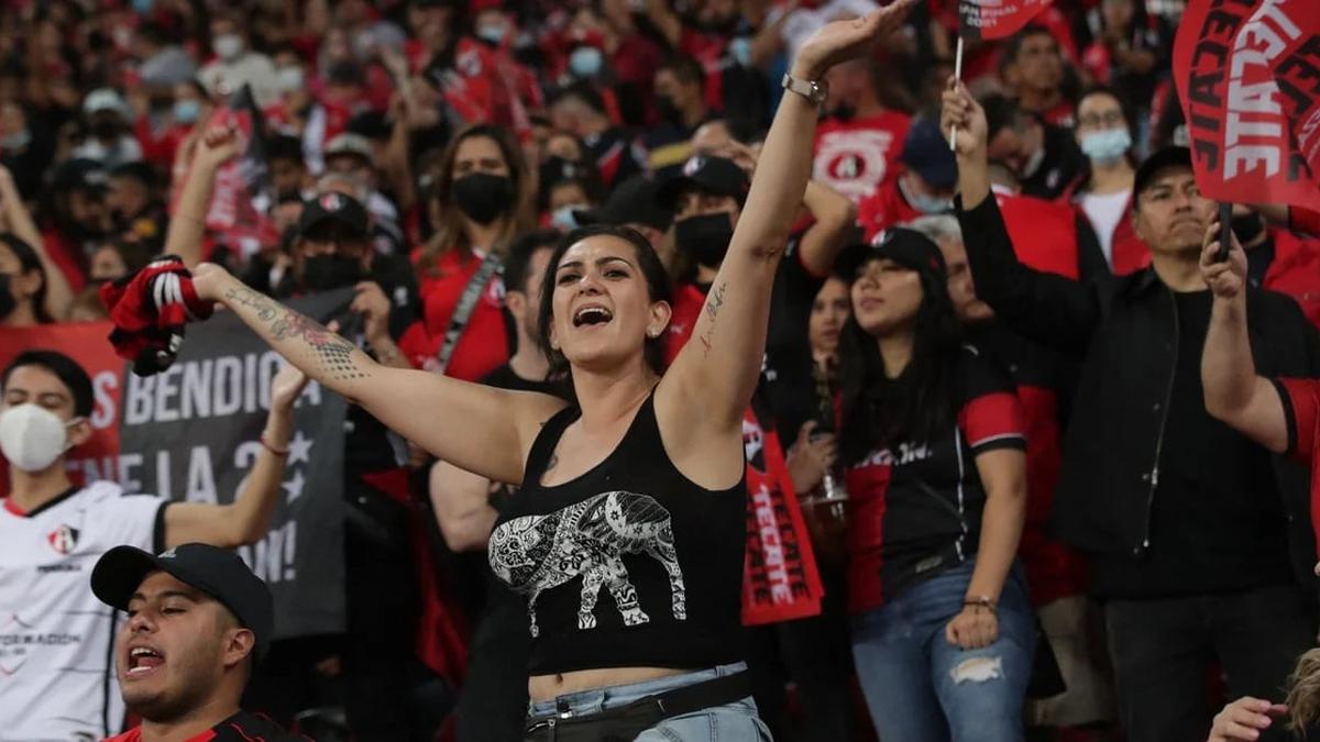 Liga MX | El usuario de Twitter lanzó amenazas contra las mujeres que asistan a la Final.