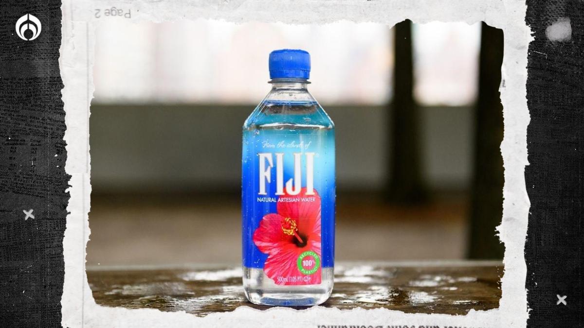 Una botella de agua Fiji es símbolo de pureza. | Una elección refrescante con propiedades que dan bienestar. (Fuente IG @fijiwater)