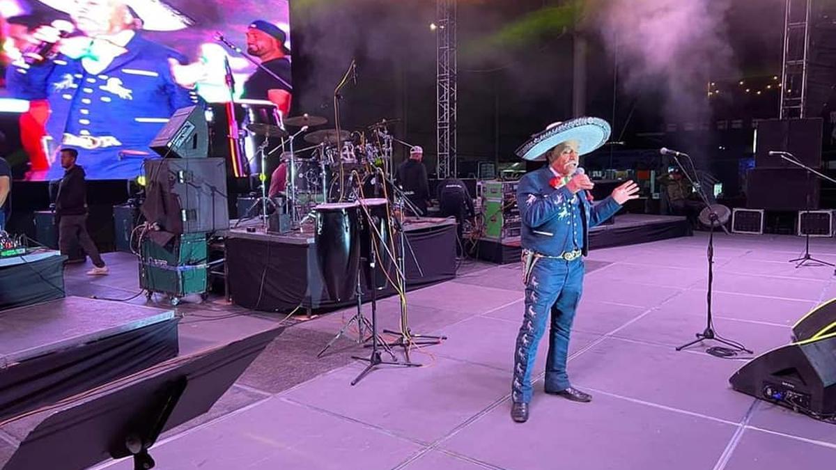 Don Rgerio ya fue invitad por otros cantantes para abrir shows.