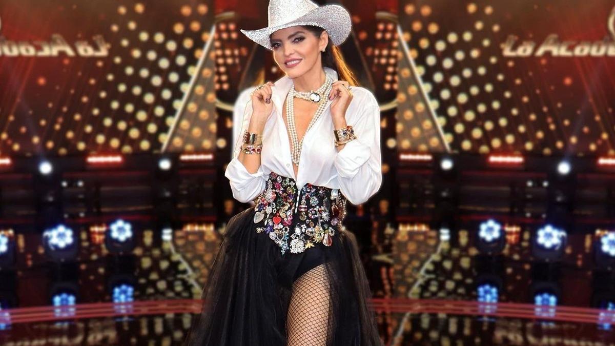 Ana Bárbara | La cantante sufrió un accidente en pleno show