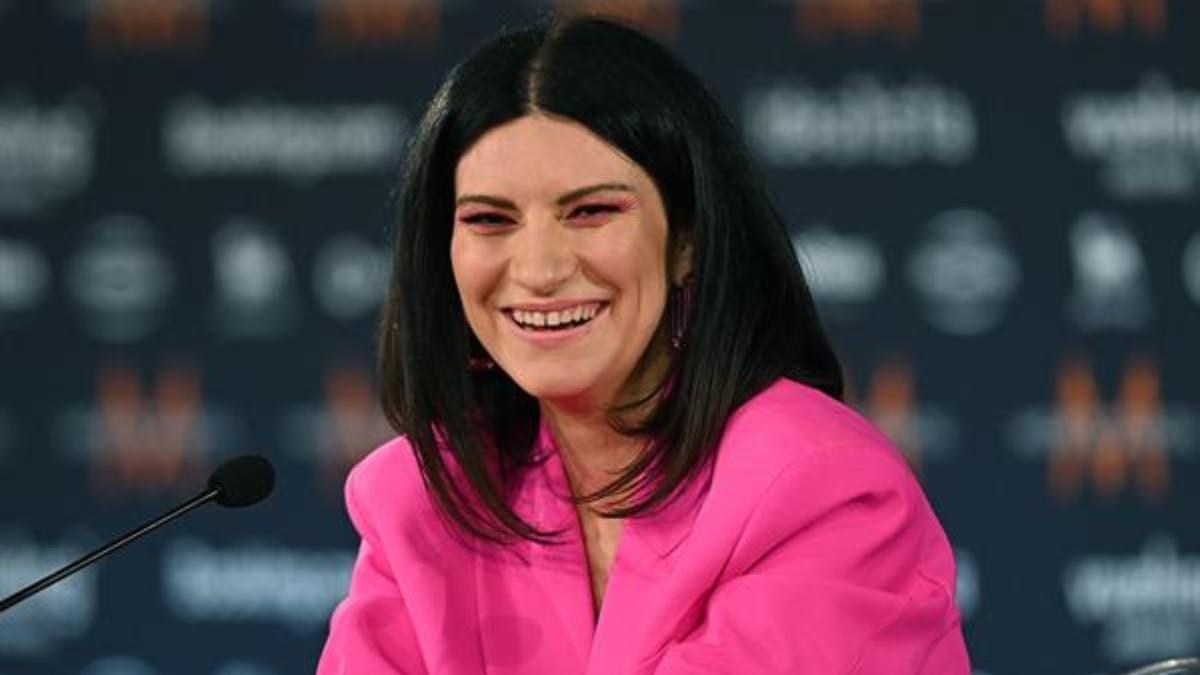  | Laura Pausini se ausentará de las redes sociales tras contraer COVID-19.