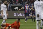 Videos: Barcelona golea y humilla al Real Madrid en la final de la Supercopa de España