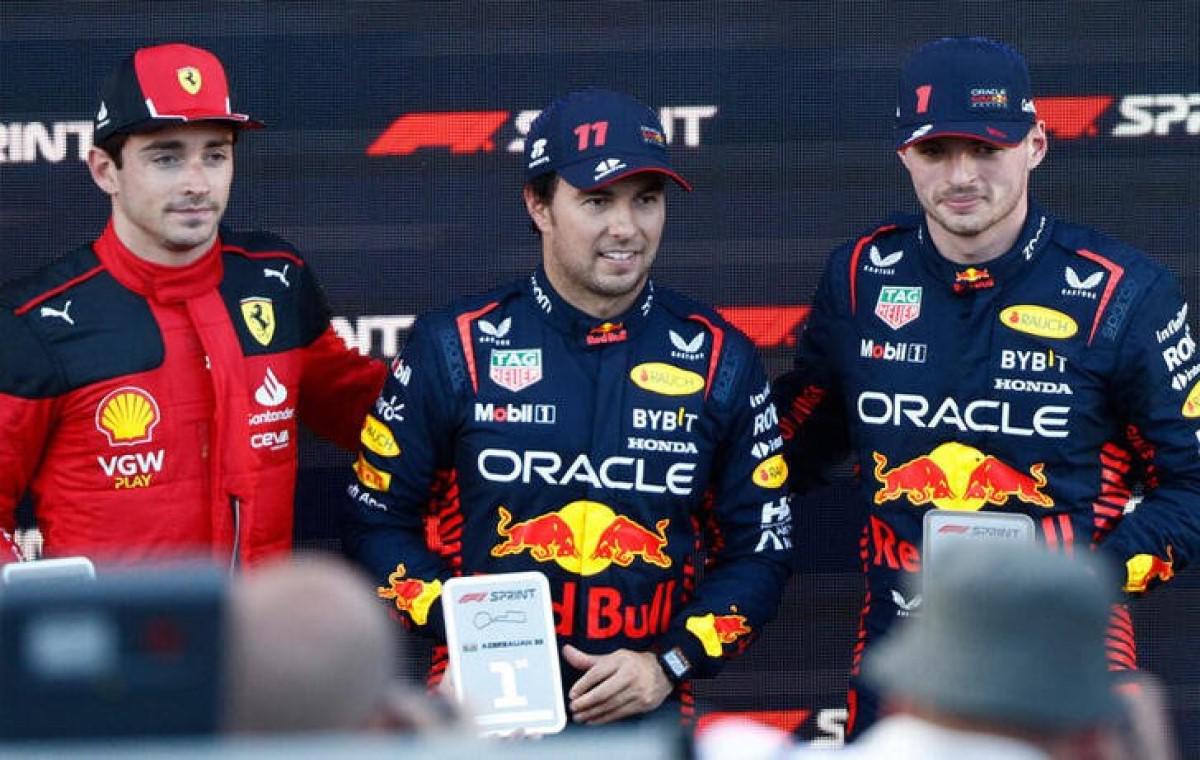 'Checo' Pérez gana más que los pilotos de Ferrari. | Reuters