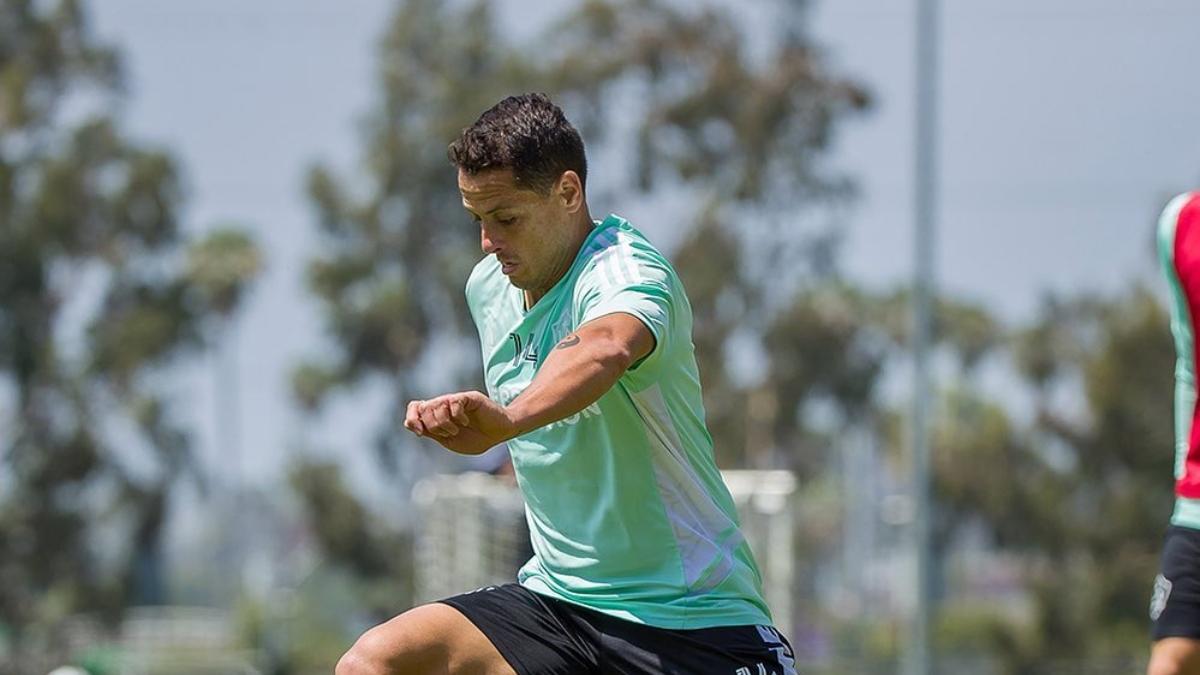  | Chicharito reveló que la Selección Mexicana se ha acercado a él con miras de un regreso 
