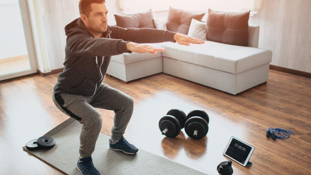 El mejor entrenamiento para el hogar | Si nunca has hecho deporte, realiza estos ejercicios
Foto: Redes Sociales
