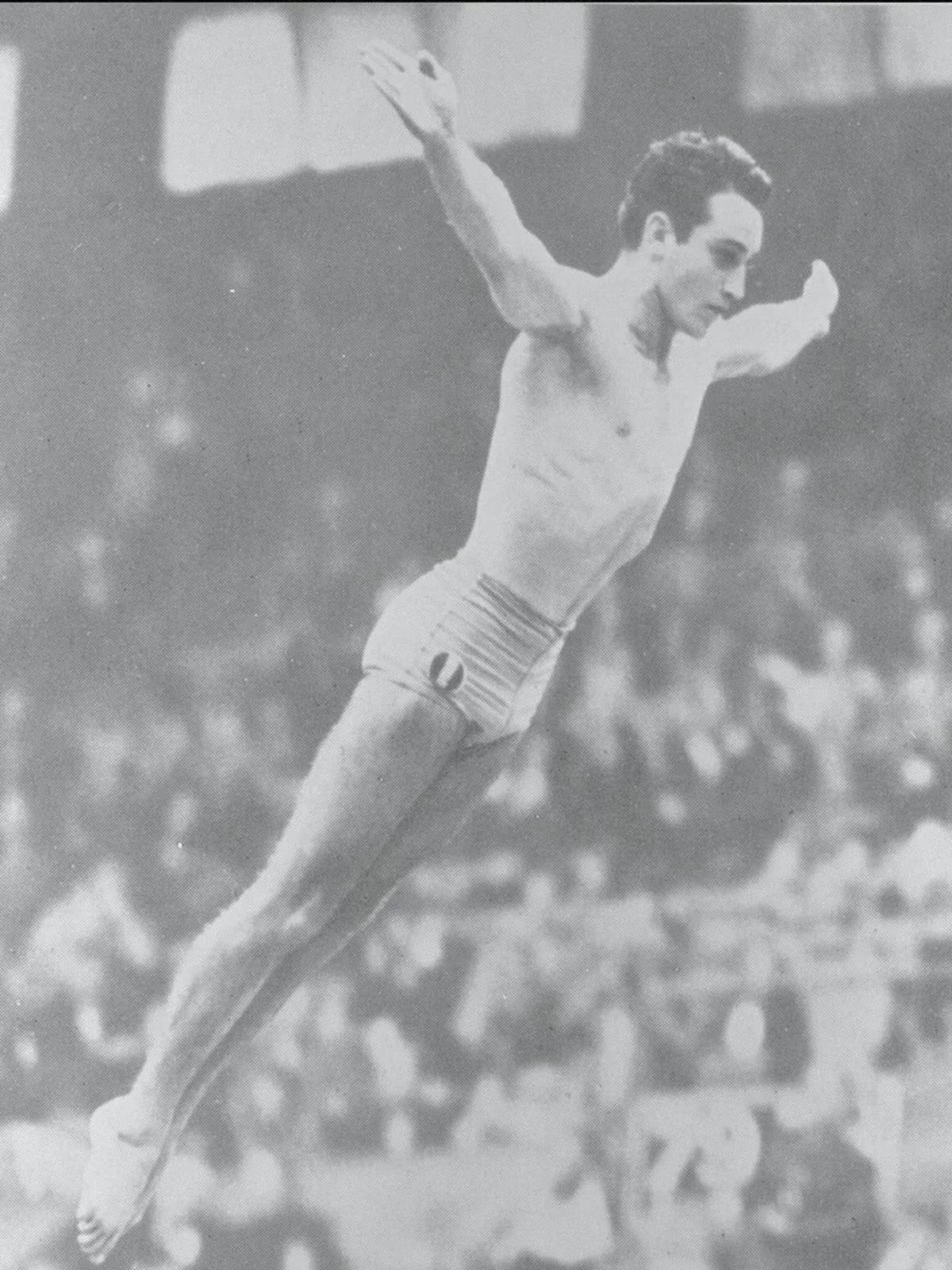 Joaquín Capilla | Fue el primer mexicano en ganar una medalla en un Juego Olímpico. Crédito: twitter @DChapultepec.