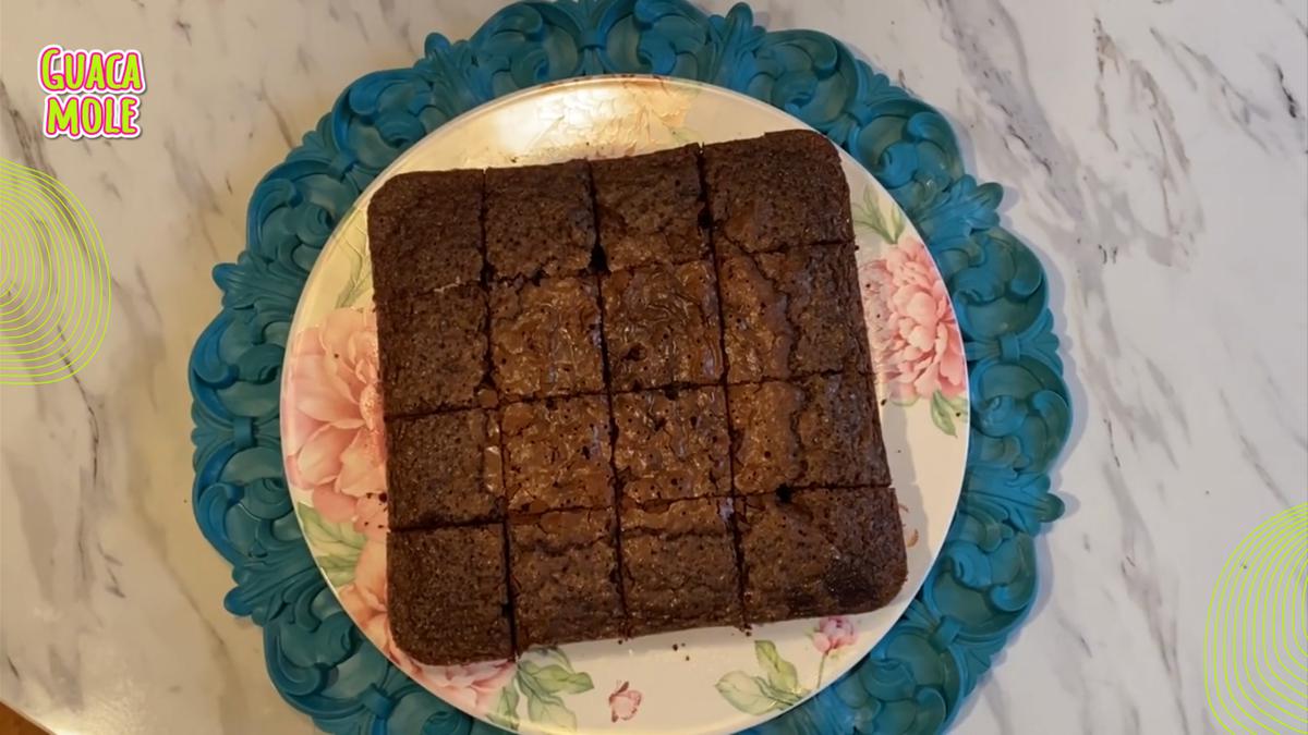 ¿Cómo hacer que tus brownies de cajita queden como de pastelería? Te chismeamos el secreto
