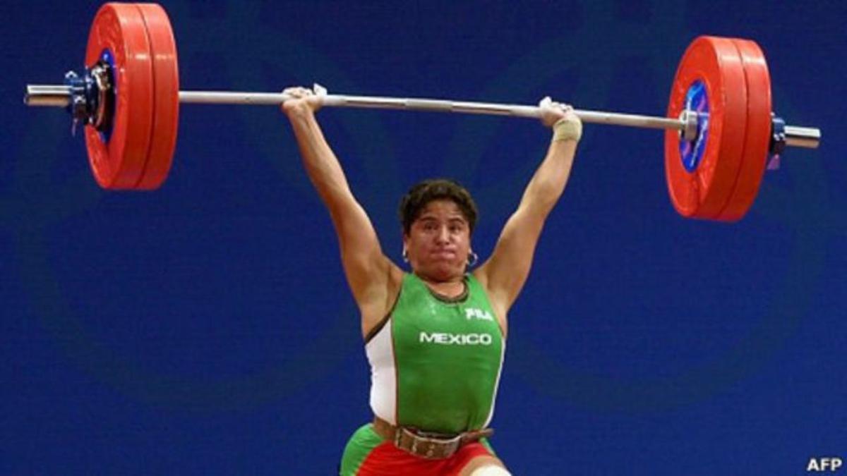 Soraya Jiménez | La mexicana hizo historia en los Juegos Olímpicos de Sidney. Crédito: AFP.