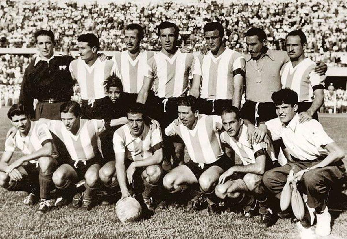 Argentina campeón en 1955 | El conjunto argentino uno de los favoritos y a la postre campeón de 1955.