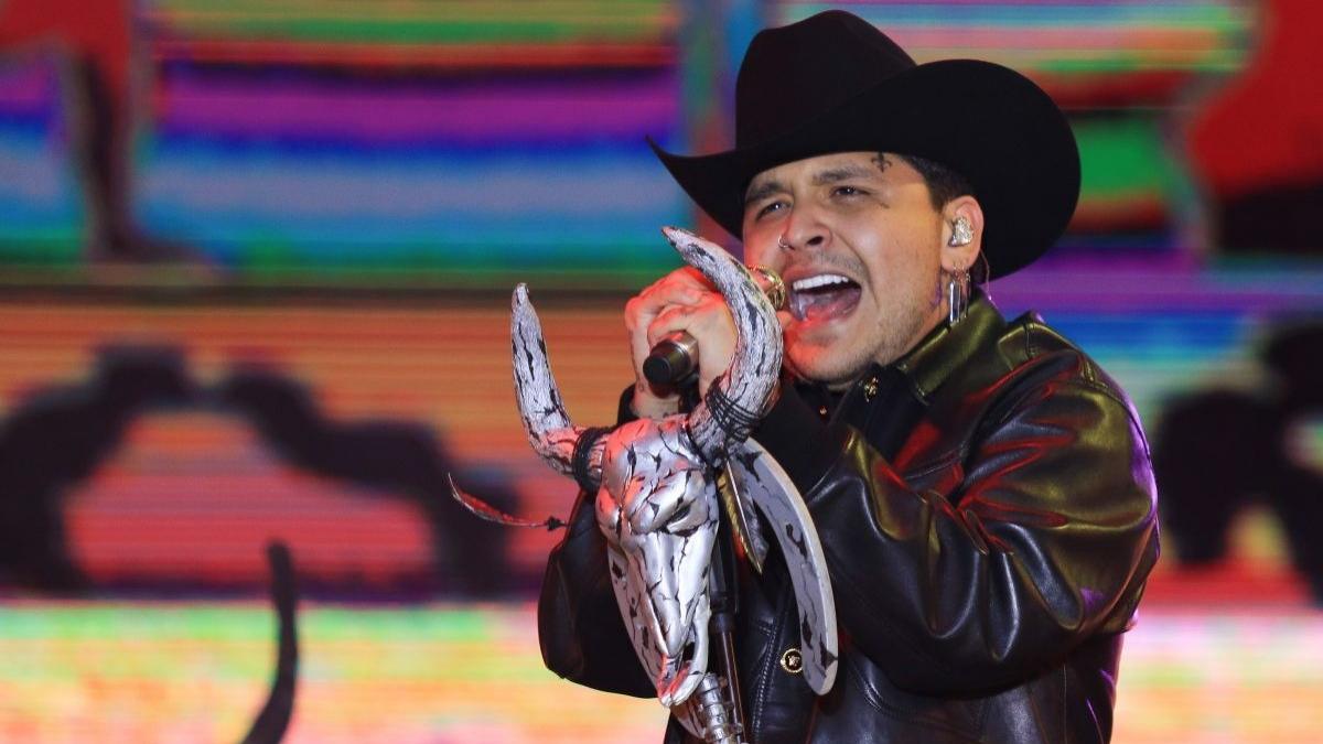  | El cantante Christian Nodal se ha posicionado como una de las promesas del género regional mexicano.