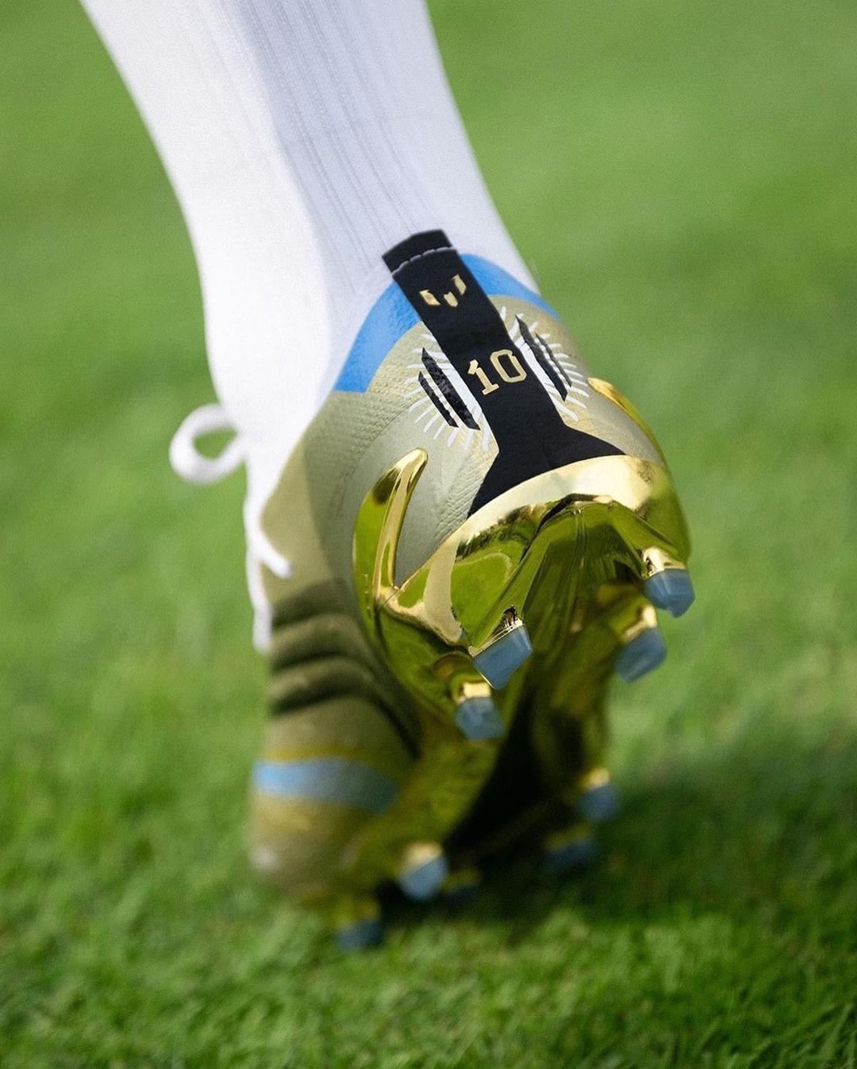 adidas | Los botines fueron hechos a la medida del pie de Messi. | Foto: adidas