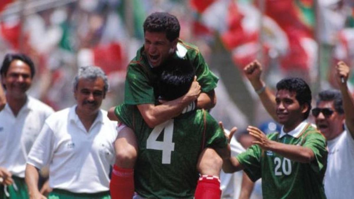 El Festejo del Abuelo Cruz que dio a México el pase al Mundial.