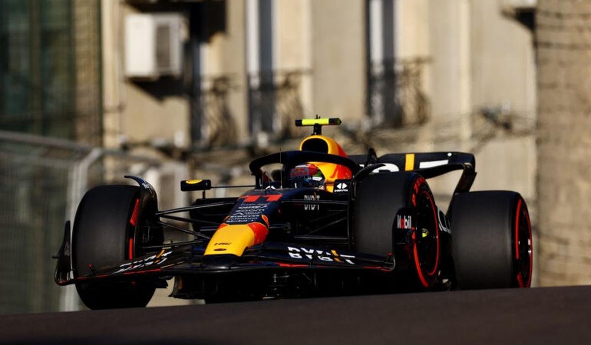 Reuters | Red Bull insiste y marca el límite de Checo. 