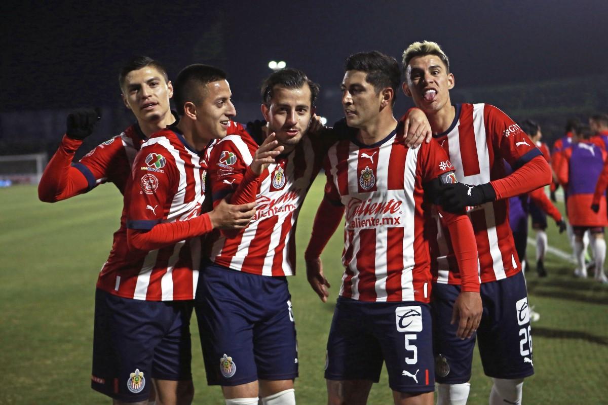 Chivas | Chivas contará con Erick Gutiérrez como el fichaje bomba del equipo. | Foto: Mexsport