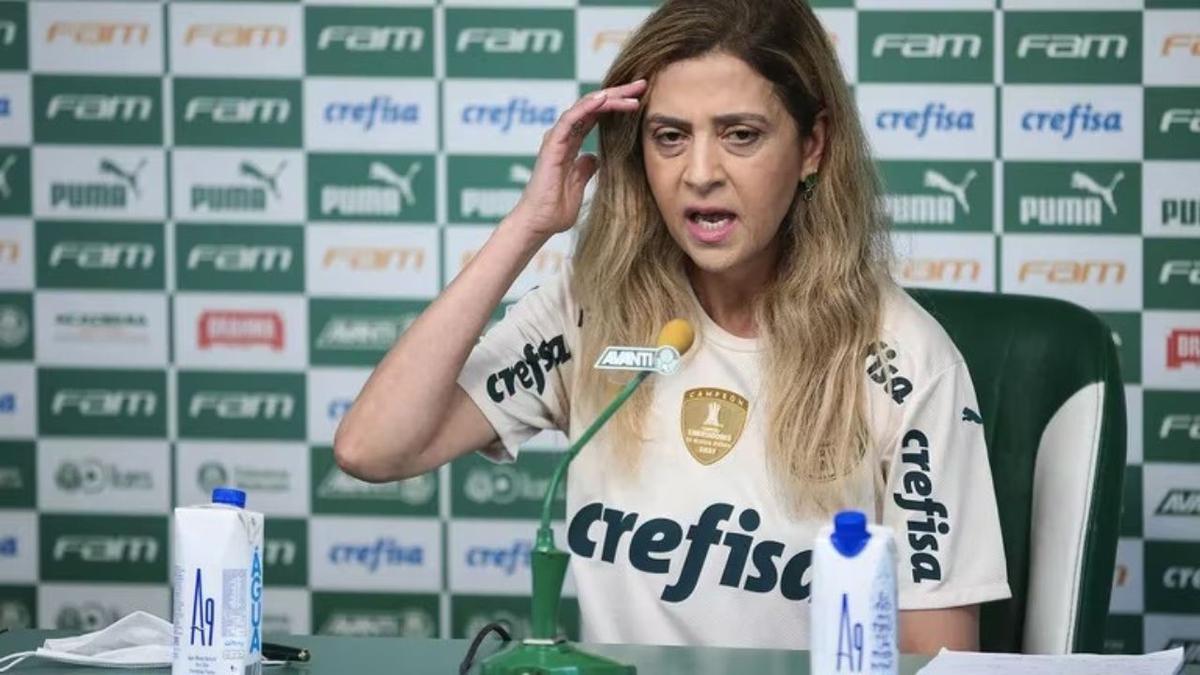 Palmeiras | La presidenta del club brasilero es criticada por la falta de refuerzos. Crédito: Grosby.
