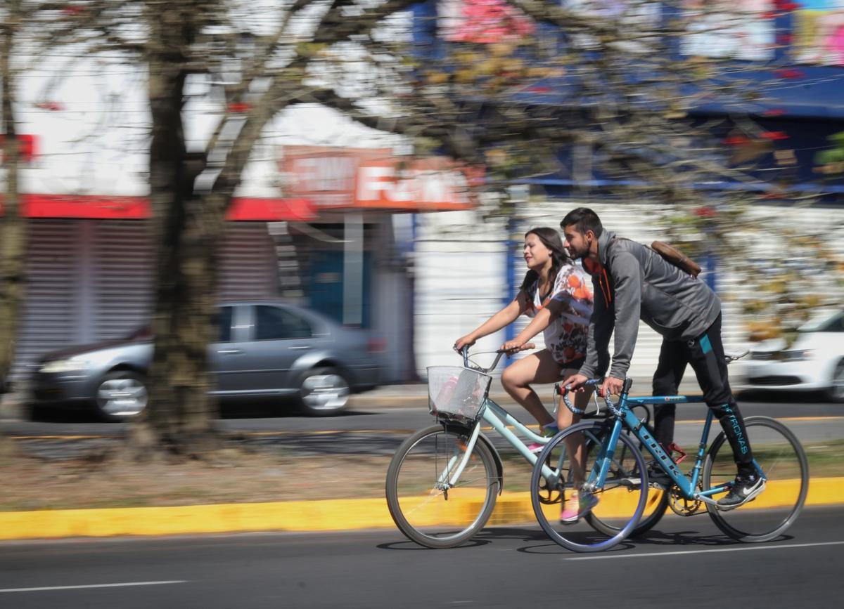  | “En el fondo la bicicleta nos ayuda a movernos, a evitar tráfico, a bajar diabetes, sobrepeso, y ser de primer mundo”, puntualizó Samuel García.