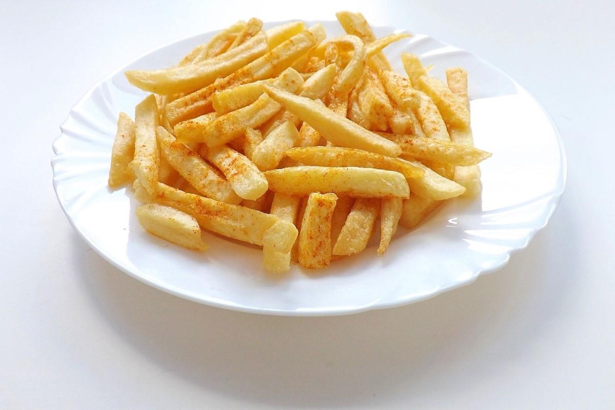 Pixabay | Las papas fritas tienen un alto contenido de sal. | Foto: Pixabay