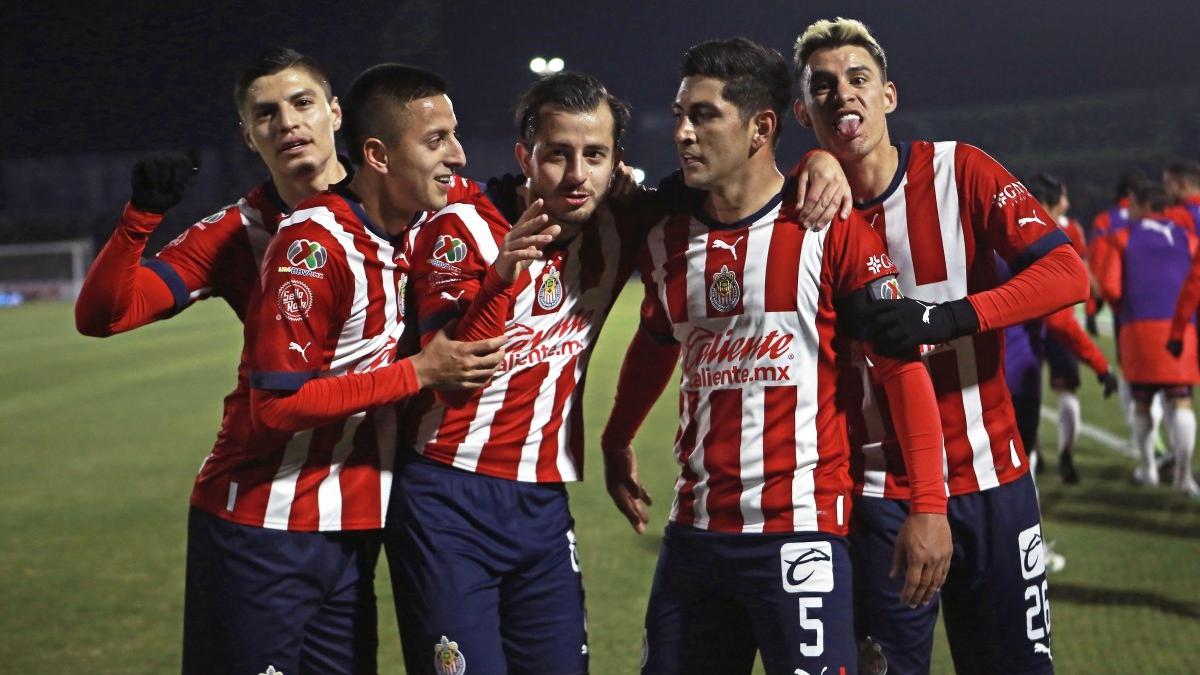 Chivas contará con Erick Gutiérrez como el fichaje bomba del equipo. | Foto: Mexsport