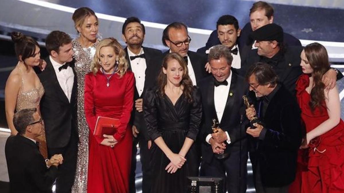 Eugenio Derbez | Mientras recibían el Oscar, el actor agradecía a su mamá.