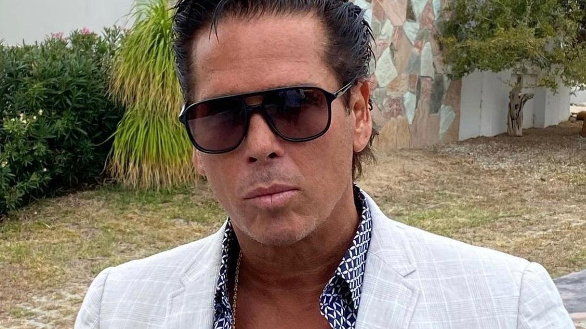  | Roberto Palazuelos presuntamente habría despojado al dueño del hotel Ahau Tulum en Quintana Roo.