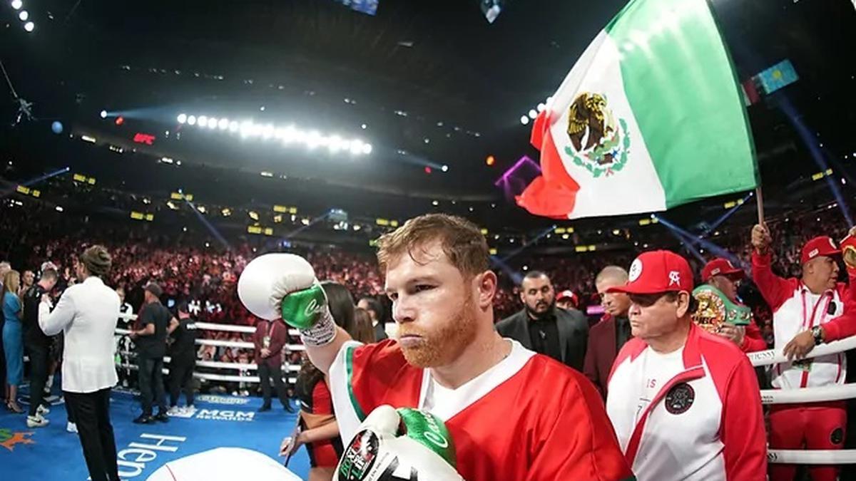 Canelo es uno de los deportistas mexicanos que más dinero han generado. | Foto Reuters