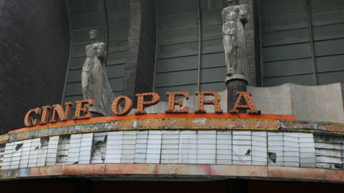  | El Cine Ópera se encuentra abandonado por las autoridades de la CDMX.