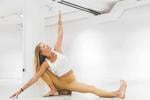Gana movilidad en tu cadera con esta postura única de Yoga