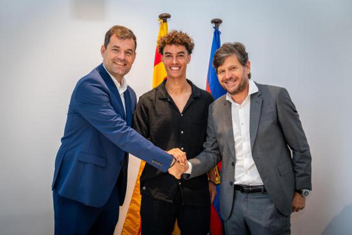 Cláusula millonaria | Noah Darvich firmó con el Barcelona y viene del futbol alemán. Crédito: Barcelona.
