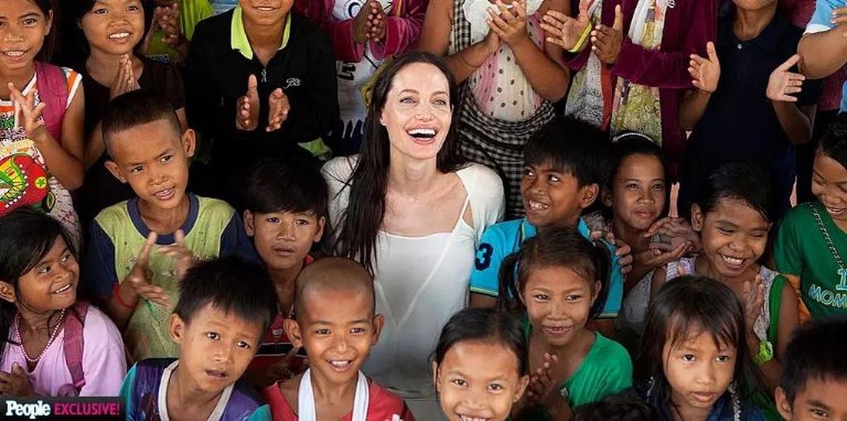  | Jolie seguirá trabajando con los refugiados pero no desde la ONU. 
Fuente: Twitter @showmundialshow