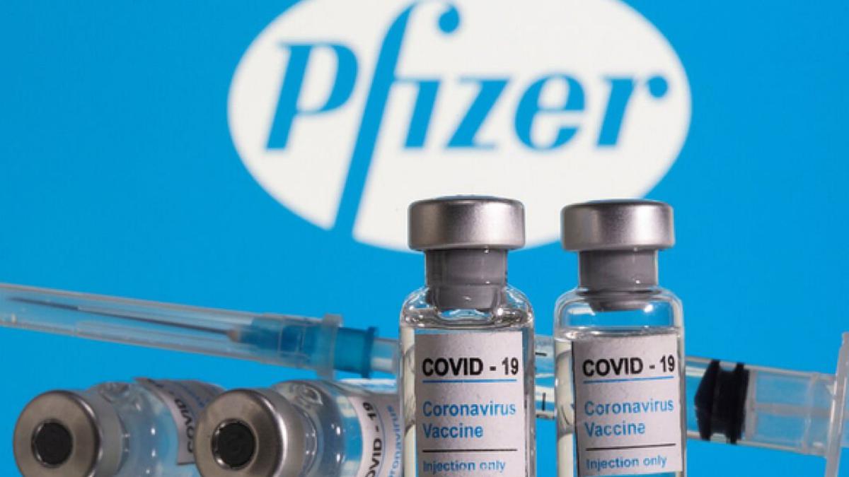  | La tercera dosis de la vacuna de Pfizer eleva la protección contra Ómicron.