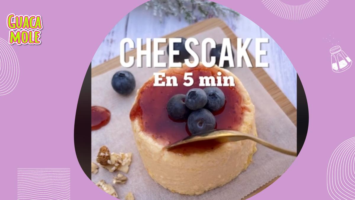 Prepara este cheesecake bajo en calorías y en menos de 5 minutos