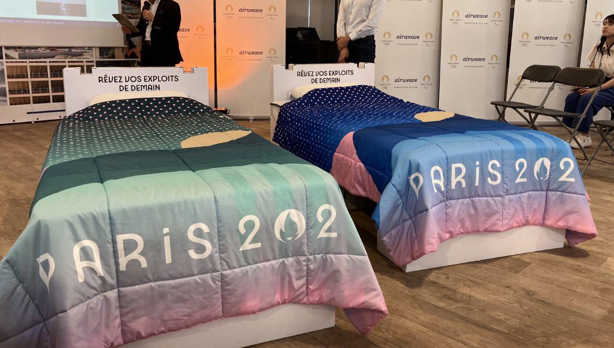 camas París | Las camas antisexo volverán a estar presentes en París. Fuente: X @FinoYossen.