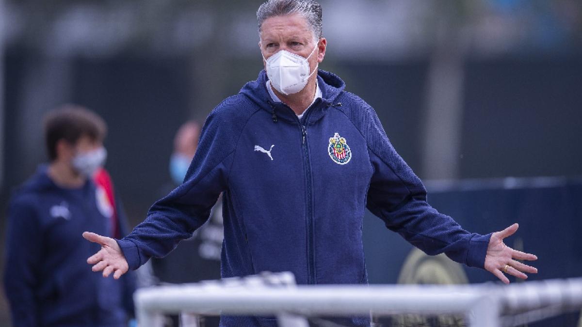 Ricardo Peláez | Ricardo Peláez no cumplió con los objetivos que se le exigieron en Chivas.