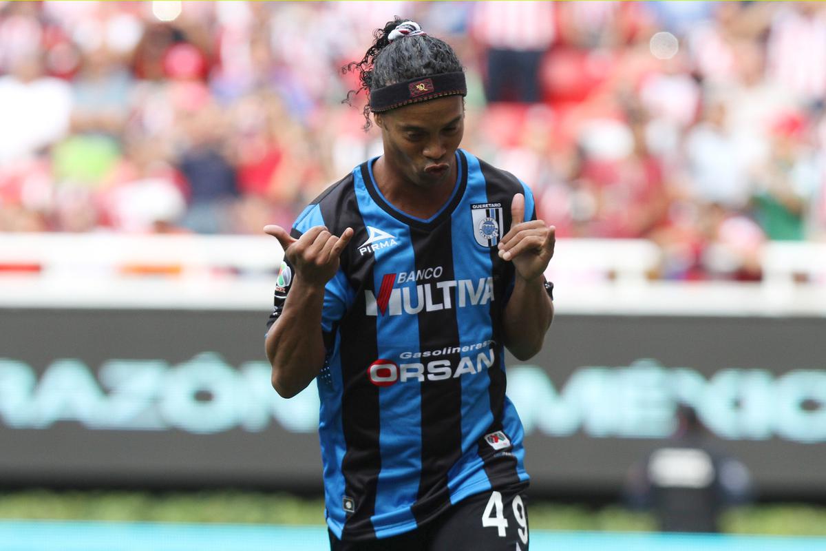 Ronaldinho. | El brasileño tuvo una etapa en el Querétaro.