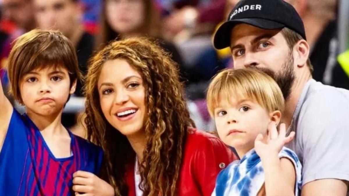 Shakira, Piqué y los pequeños Sasha y Milan | Todo hace suponer que el problema entre los dos sería por los momentos de calidad con sus hijos
Foto: Redes Sociales