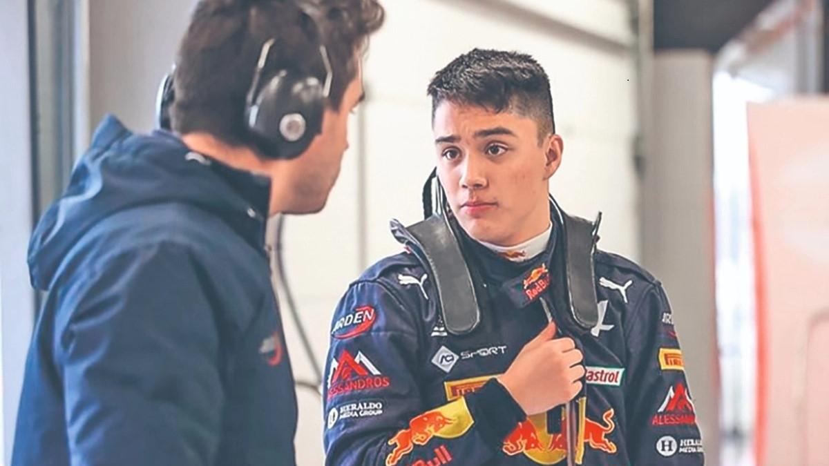 'Checo' Pérez ayudó a Noel León a llegar a la F1. | Foto: Red Bull