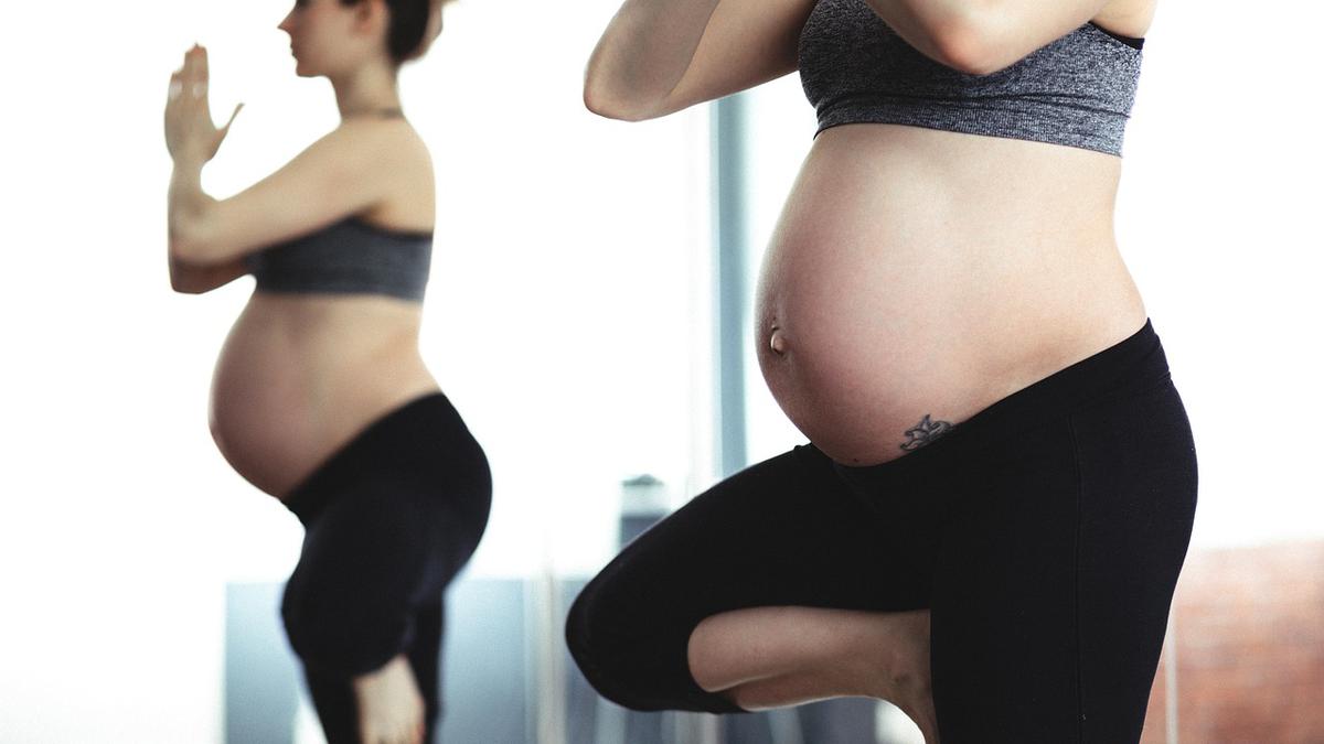 Yoga prenatal | Aliviar el estrés es uno de los tantos beneficios de esta práctica.