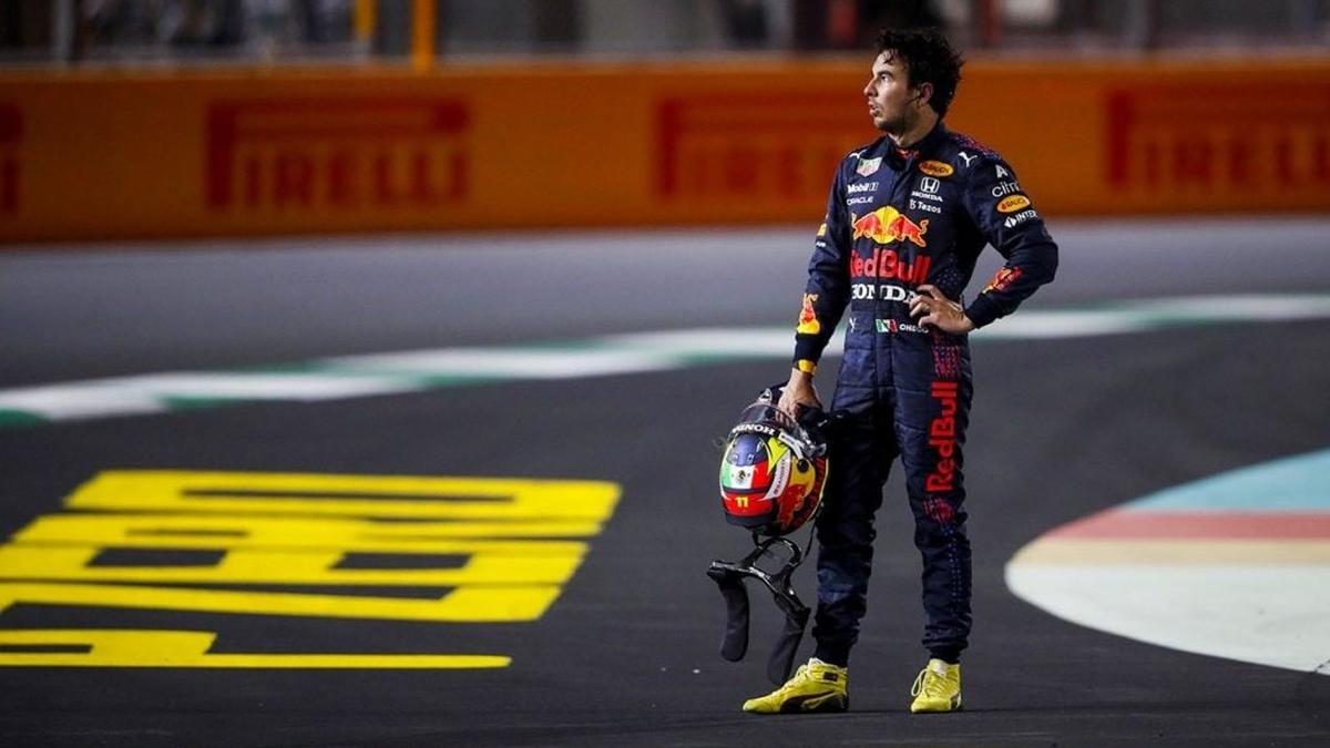 'Checo' Pérez continúa peleando el título mundial de pilotos de F1. | Foto: Reuters
