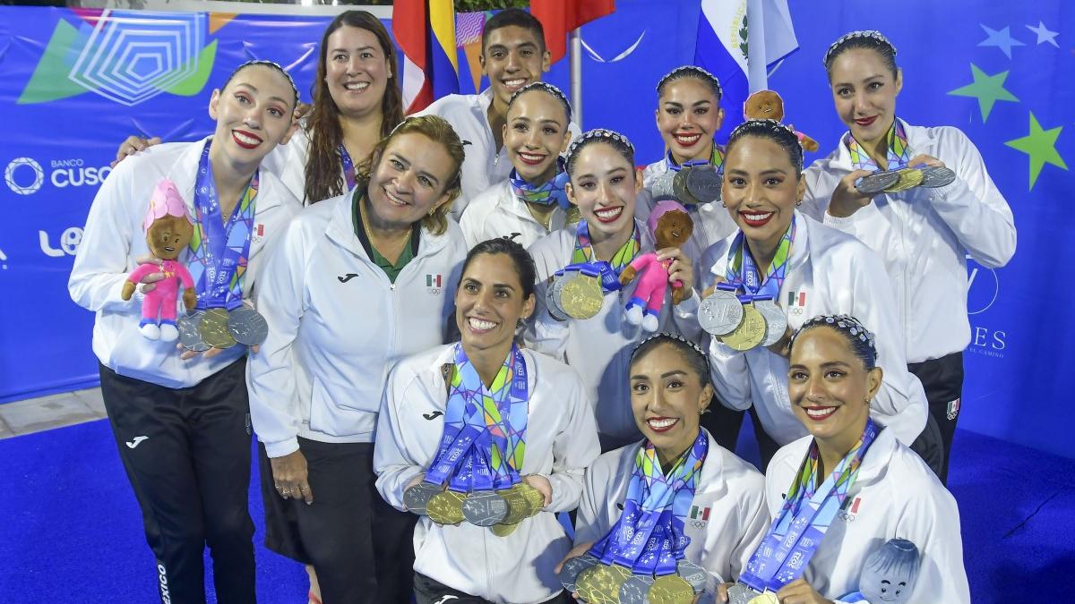 Nuria Diosdado y el equipo de Natación Artística dominaron en Centroamericanos 2023.