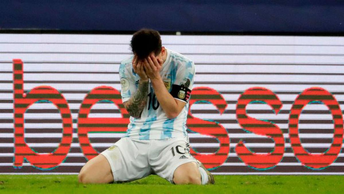 Copa América 2021 | Lionel Messi llora de felicidad tras ganar la Copa América 2021 (EFE)