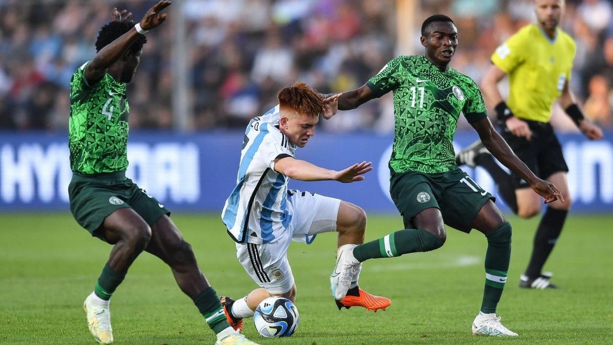 Argentina cayó 2-0 antes la Águilas Verdes de Nigeria.