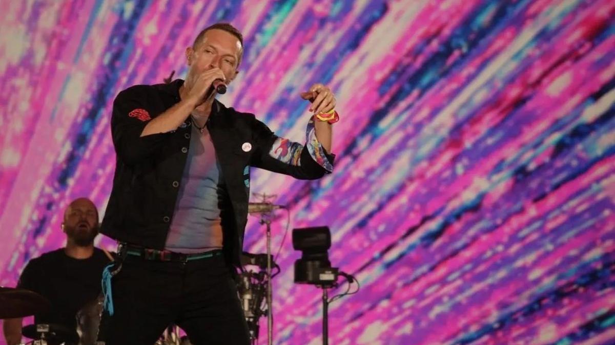  | Chris Martin de Coldplay cantó uno de los éxitos más representativos de Maná.
