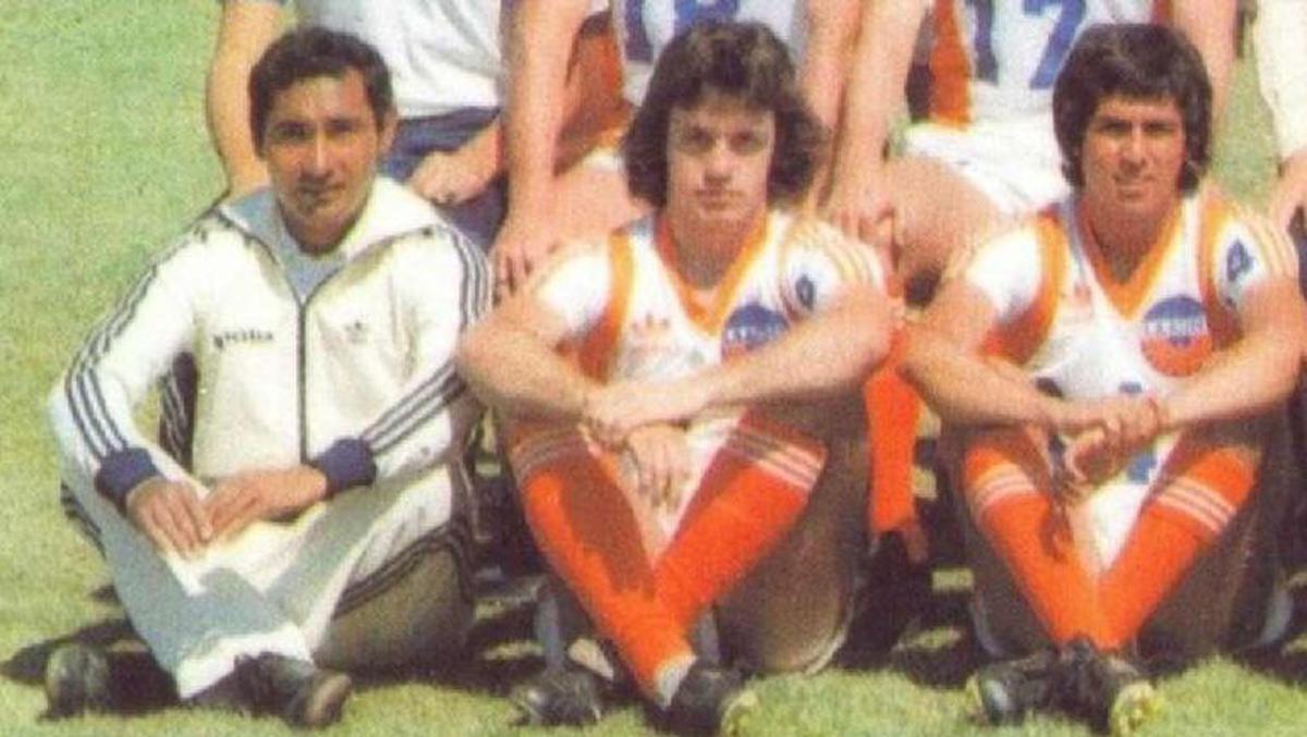 Javier Aguirre | El entrenador tuvo un paso como jugador por Los Ángeles Aztecs. Crédito: twitter Archivo futbolero.