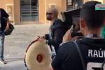 Mundial Qatar 2022: Mexicano sorprende con audio de "se compran colchones" (VIDEO)