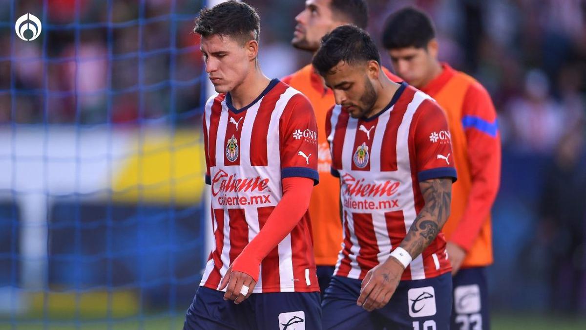'Chicote' y Alexis Vega ya comenzaron a entrenar esta semana con Chivas. | Mexsport