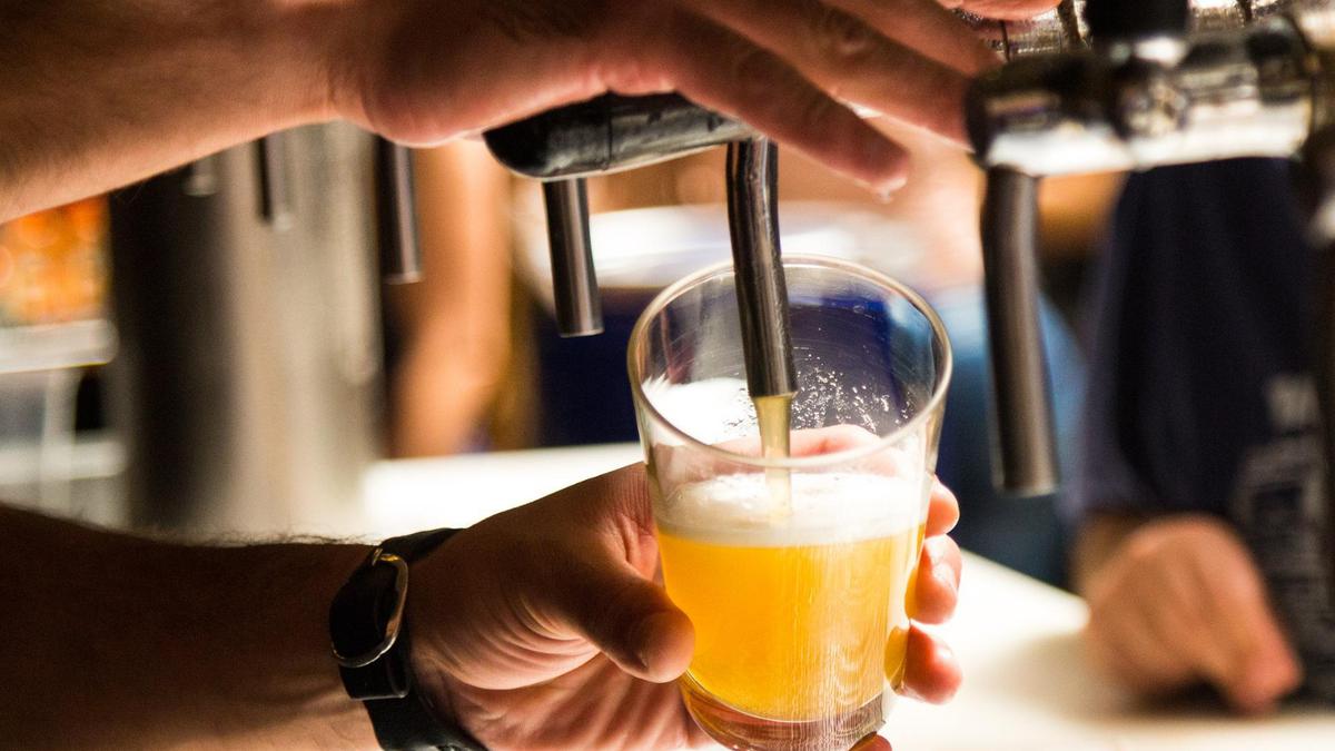 La venta de cerveza sólo será permitida en bares en Qatar 2022.