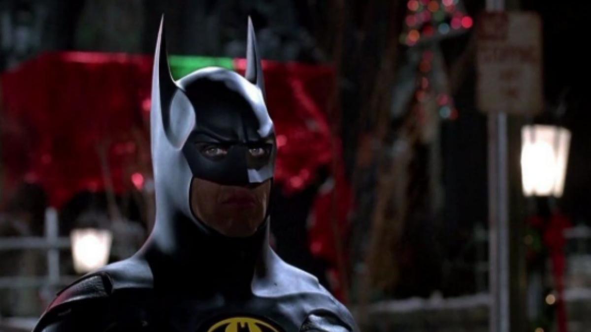  | Foto: IG @quepasa_oficial | Michael Keaton volverá a darle vida a Batman en la película de Batgirl 